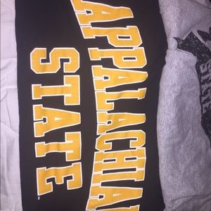 Tops - App state bundle Tops - App state bundle